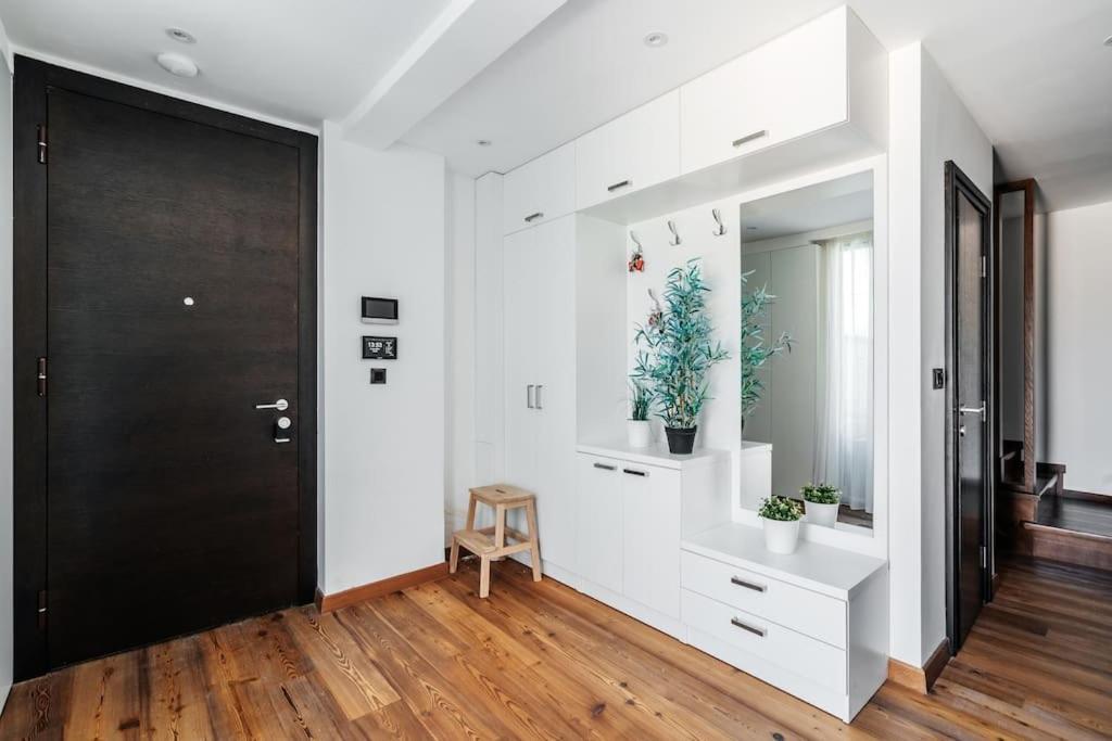 Apartment Gate Penthouse By In