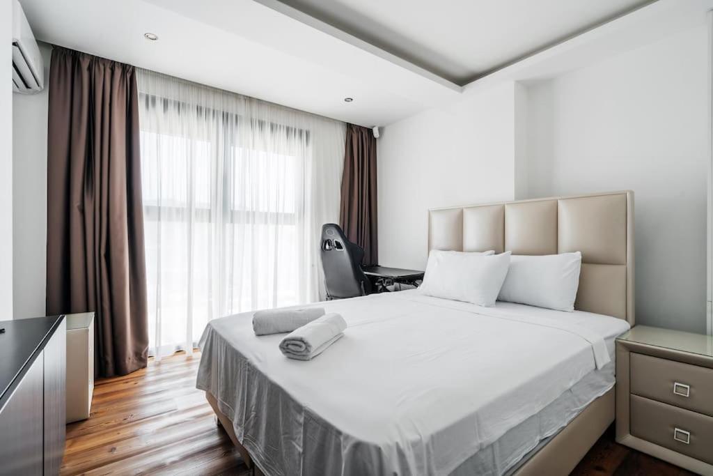Gate Penthouse By In * Budva