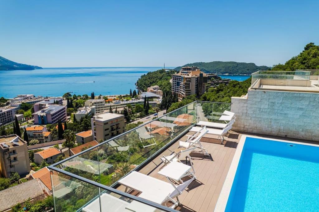 Gate Penthouse By In Budva
